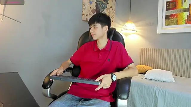 maxim rod online show from 06-27-26, 12:33