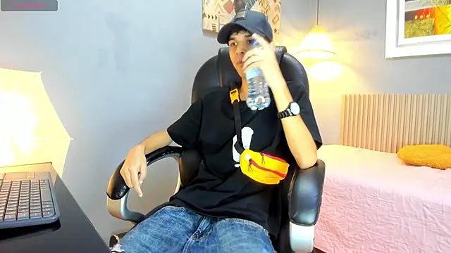 maxim rod online show from 06-19-26, 12:22