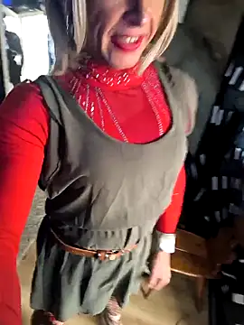 DomMONIKA online show from 04-12-26, 12:52