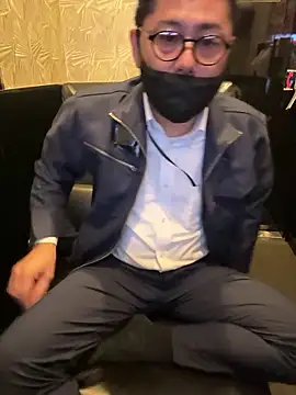 RYUICHI 1919 online show from 05-11-26, 11:00