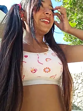 Pretty karol online show from 05-22-26, 01:31