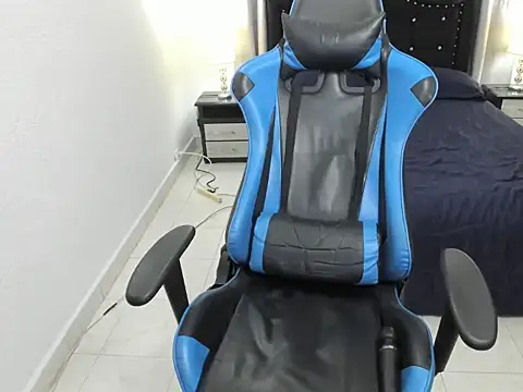 Snapshot of debora_brown2 chatting on 03-28-26, 11:17 debora brown2 online show from 03-28-26, 11:17