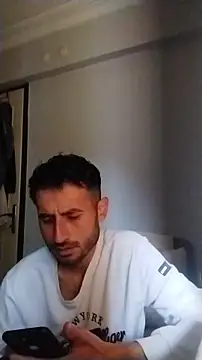 hornyturkishboy1994 online show from 03-30-26, 06:48