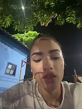 Marianapaiv online show from 05-20-26, 03:36