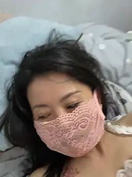 xiaxia-2026 online show from 04-11-26, 12:31
