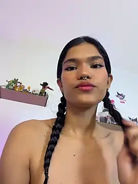 Emycarver09  online show from 05-03-26, 01:15