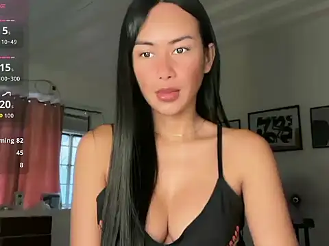 SweetSugar xx online show from 06-04-26, 02:16
