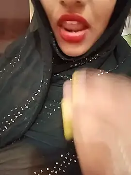Miss Noor   online show from 06-19-26, 08:42