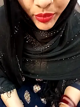 Miss Noor   online show from 04-12-26, 05:33