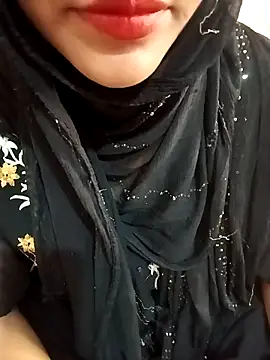 Miss Noor   online show from 06-29-26, 07:15