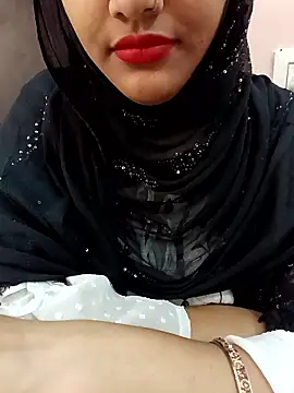 Miss Noor   online show from 05-31-26, 06:08