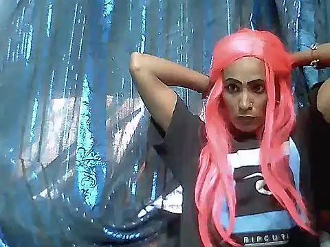 Alanadelray21 online show from 05-19-26, 07:04