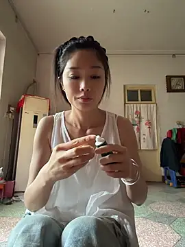 yuanpu0925 online show from 06-20-26, 11:21