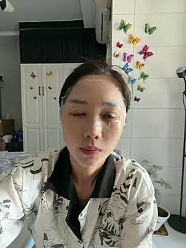 yuanpu0925 online show from 04-07-26, 12:45