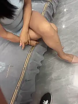 yingzi003 online show from 05-11-26, 04:04
