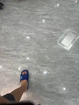 yingzi003 online show from 05-14-26, 04:09