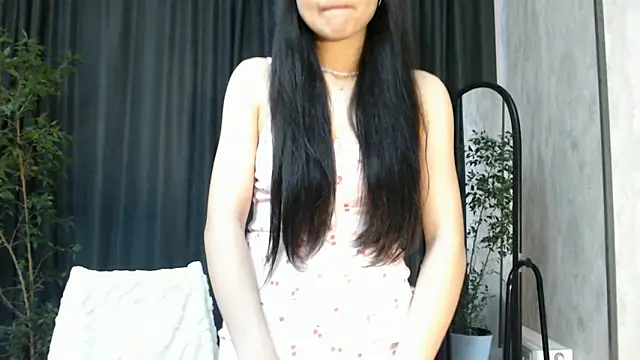 SecretTiny online show from 04-09-26, 12:33