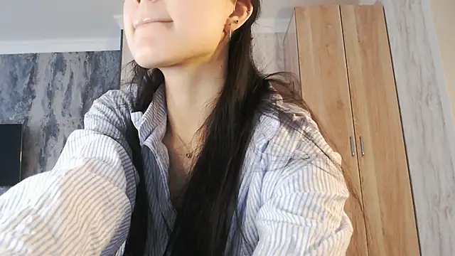 SecretTiny online show from 05-21-26, 02:31