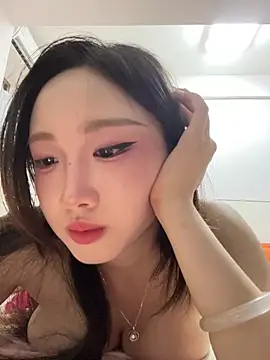 Alice-babyone online show from 05-20-26, 03:31