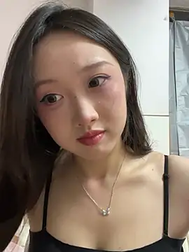 Alice-babyone online show from 05-26-26, 01:53