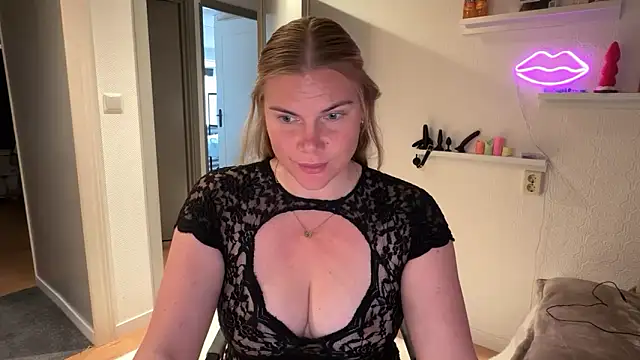 SexyBlondJoanna-Exclusief online show from 05-16-26, 10:25