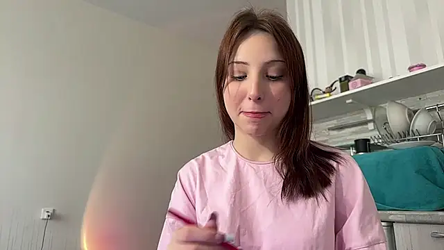 Tara Harrisss online show from 04-17-26, 04:59