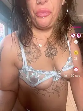 IvyBelleMilf online show from 05-25-26, 04:34