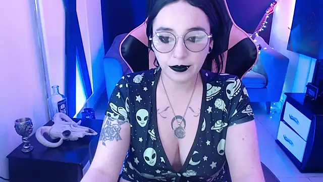 Nyxnocturne online show from 06-05-26, 02:34