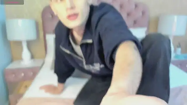 Snapshot of LephyStar chatting on 06-15-26, 04:23 LephyStar online show from 06-15-26, 04:23