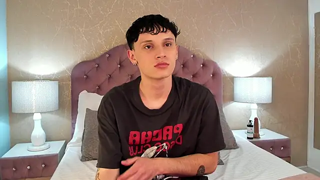LephyStar online show from 04-30-26, 03:35