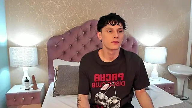 LephyStar online show from 04-15-26, 03:23