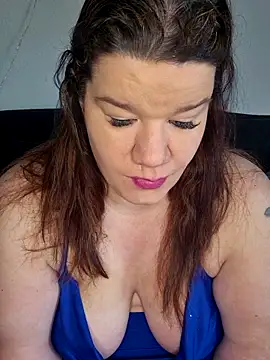 curvystachel42 online show from 04-09-26, 10:54