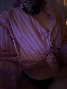 NaughtyMonique online show from 04-05-26, 03:02