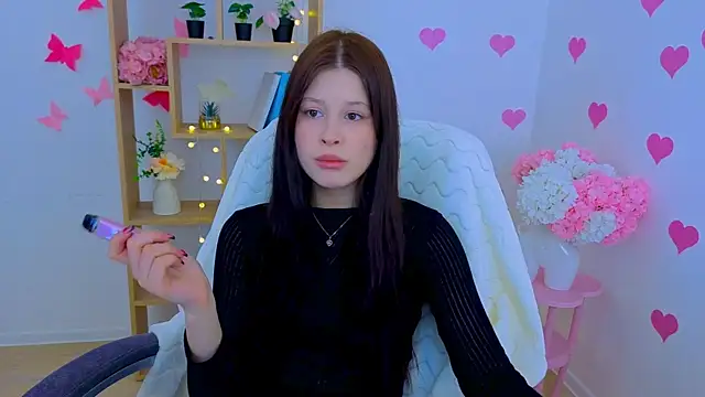 EvaOnyx online show from 04-07-26, 09:00