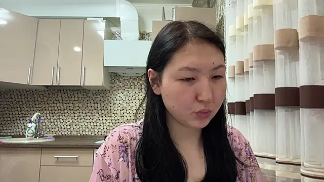 Ameliya kim online show from 04-16-26, 09:39