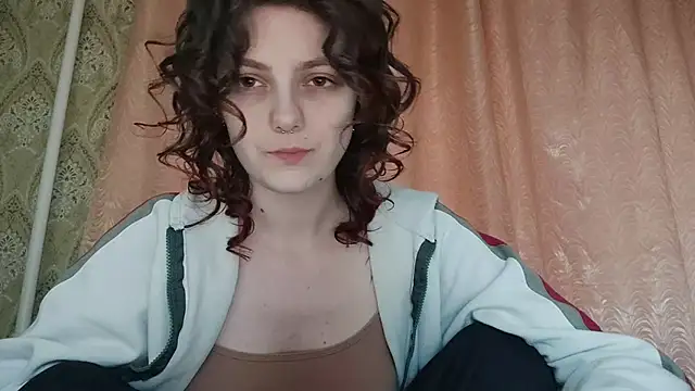 ShirleyNibbs online show from 04-18-26, 02:19