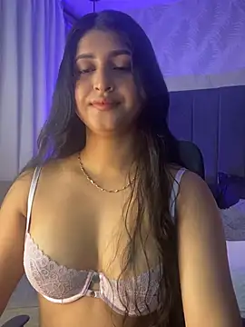 AngelCheerry  online show from 04-09-26, 11:49