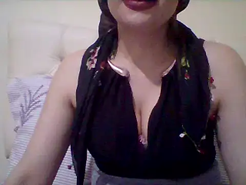 Snapshot of busex25 chatting on 05-09-26, 09:18 busex25 online show from 05-09-26, 09:18