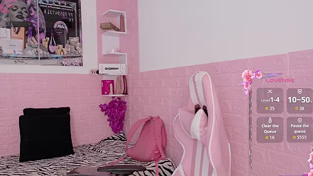 Sophi Sweet11 online show from 04-27-26, 02:15