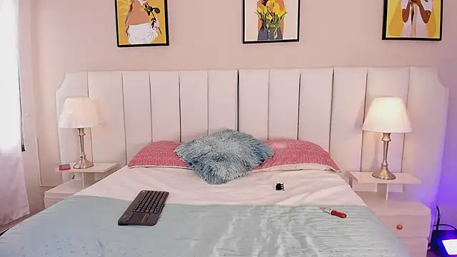 madisson  Stone online show from 04-02-26, 12:56