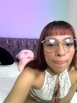 Snapshot of Chloee_Reed chatting on 04-01-26, 05:09 Chloee Reed online show from 04-01-26, 05:09