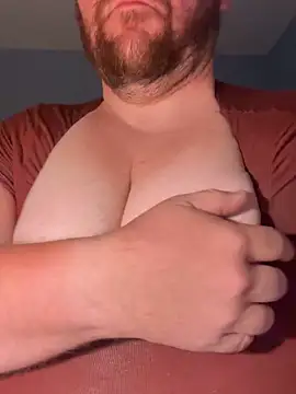 hugemanbreasts online show from 06-23-26, 09:07