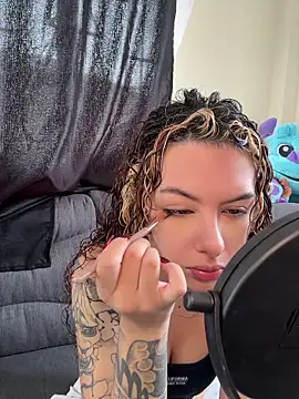 Amber-fire online show from 04-28-26, 01:59