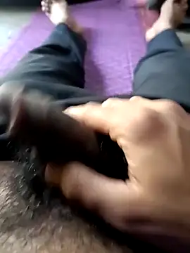 Snapshot of hasmukh_ladka chatting on 04-06-26, 10:38 hasmukh ladka online show from 04-06-26, 10:38