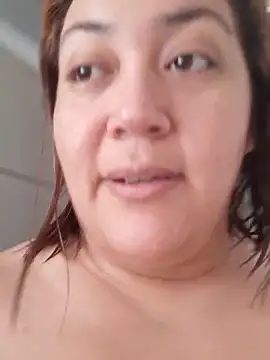 Amalianoir online show from 04-16-26, 04:08