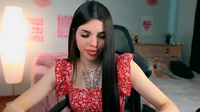 molly rettyy online show from 05-22-26, 04:21