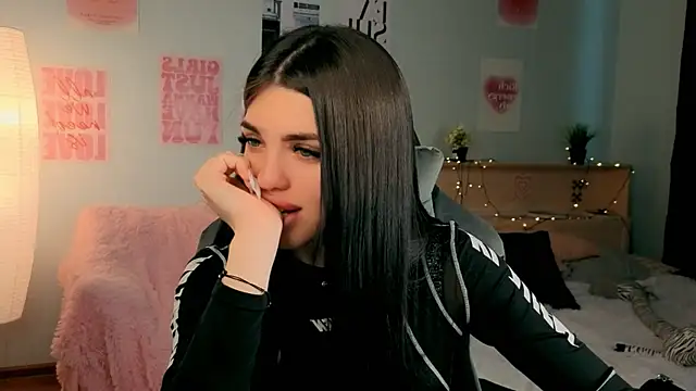 molly rettyy online show from 04-12-26, 04:27