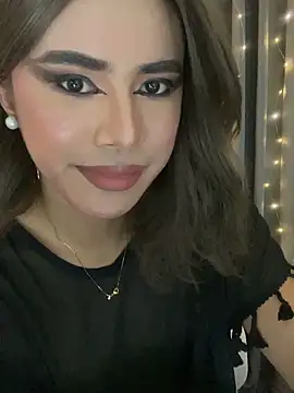  Flirtyprincess  online show from 05-18-26, 09:25
