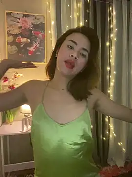 Snapshot of _Flirtyprincess_ chatting on 07-02-26, 03:23 Flirtyprincess online show from 07-02-26, 03:23