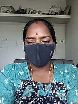 Snapshot of Tamil_Sangeetha chatting on 05-27-26, 07:16 Tamil Sangeetha online show from 05-27-26, 07:16